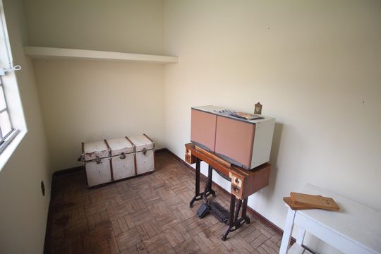 Quarto 4 de casa para alugar com 4 quartos, 180m² em Santa Helena, Belo Horizonte