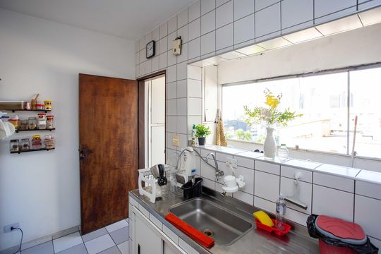 Cozinha de casa à venda com 7 quartos, 372m² em Centro, Diadema