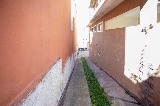 Área comum de casa à venda com 7 quartos, 372m² em Centro, Diadema