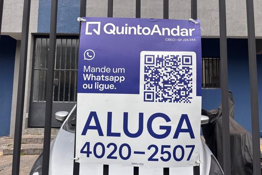 Plaquinha de apartamento à venda com 2 quartos, 58m² em Vila Zamataro, Guarulhos