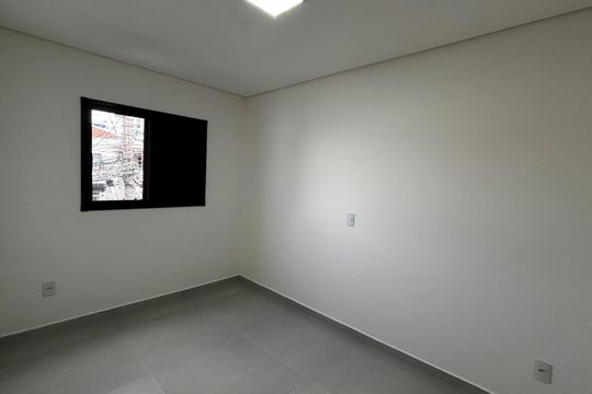 Quarto de apartamento à venda com 2 quartos, 69m² em Vila Metalúrgica, Santo André