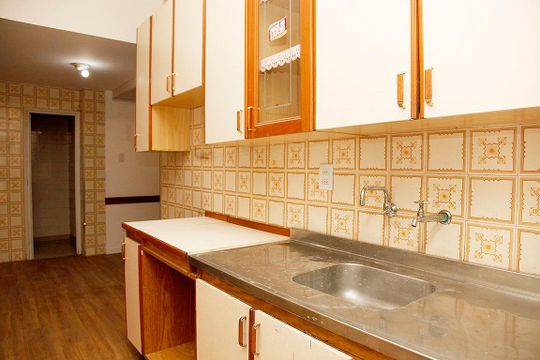 Cozinha/Área de Serviço de apartamento para alugar com 2 quartos, 75m² em Centro Histórico, Porto Alegre