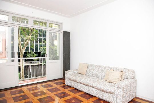 Sala  de apartamento para alugar com 2 quartos, 75m² em Centro Histórico, Porto Alegre