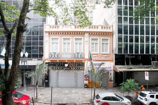 Vista do quarto 1 de apartamento para alugar com 2 quartos, 75m² em Centro Histórico, Porto Alegre