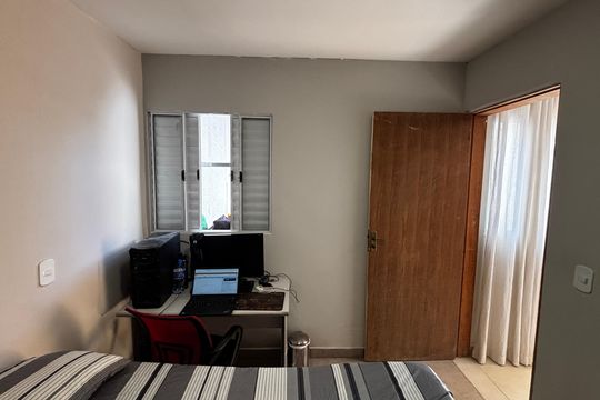 Quarto de casa à venda com 3 quartos, 120m² em Parque das Nações, Santo André