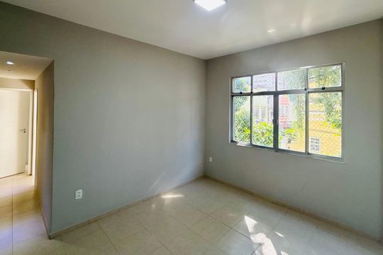 Apartamento para alugar com 2 quartos, 70m² em Humaitá, Rio de Janeiro
