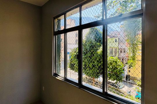 Vista da Sala de apartamento para alugar com 2 quartos, 70m² em Humaitá, Rio de Janeiro