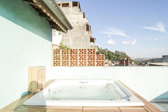 Rooftop de casa para alugar com 3 quartos, 100m² em Vila Jaraguá, São Paulo