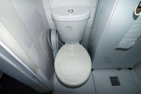 Banheiro de serviço de apartamento à venda com 2 quartos, 54m² em Irajá, Rio de Janeiro