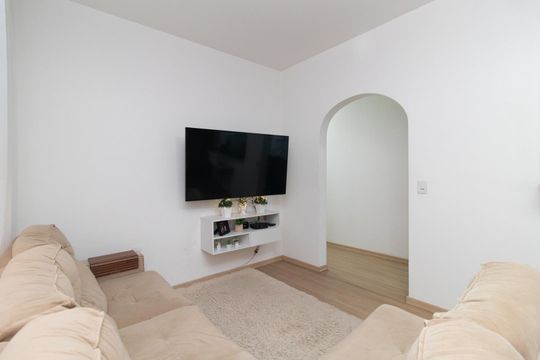 Sala de apartamento à venda com 3 quartos, 88m² em Santana, Porto Alegre