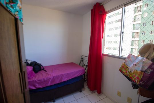 Apartamento à venda com 2 quartos, 58m² em Quadra 302, Brasília