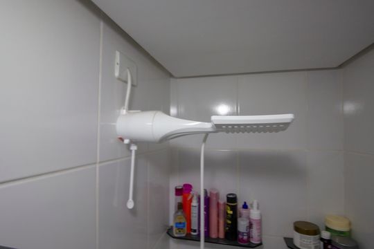 Apartamento à venda com 2 quartos, 58m² em Quadra 302, Brasília