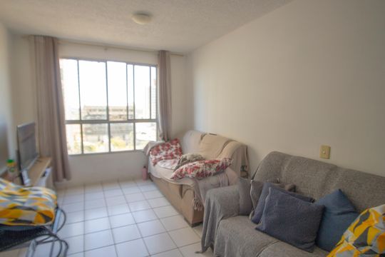 Apartamento à venda com 2 quartos, 58m² em Quadra 302, Brasília