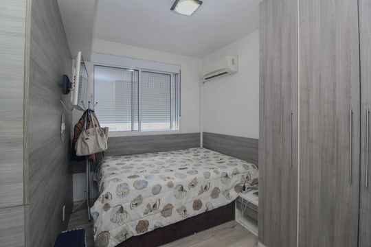 Suite de apartamento para alugar com 3 quartos, 90m² em Tristeza, Porto Alegre