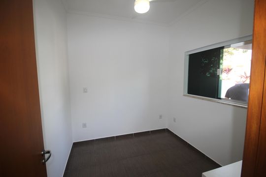 Casa de Condomínio para alugar com 3 quartos, 110m² em Loteamento Dinora Rosa, Sorocaba