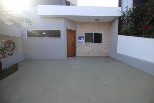 Casa de Condomínio para alugar com 3 quartos, 110m² em Loteamento Dinora Rosa, Sorocaba