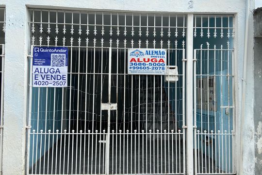 Fachada de casa para alugar com 3 quartos, 120m² em Jardim Munhoz Junior, Osasco