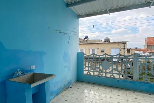 Área de Serviço e Varanda de casa para alugar com 3 quartos, 120m² em Jardim Munhoz Junior, Osasco