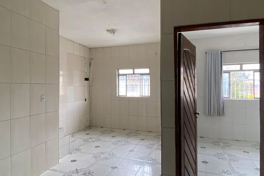 Cozinha de casa para alugar com 3 quartos, 120m² em Jardim Munhoz Junior, Osasco