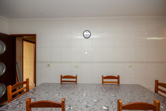 Cozinha de casa à venda com 3 quartos, 205m² em Parque Panamericano, São Paulo