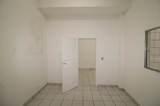 Quarto 2 de casa para alugar com 2 quartos, 72m² em Vila Baruel, São Paulo