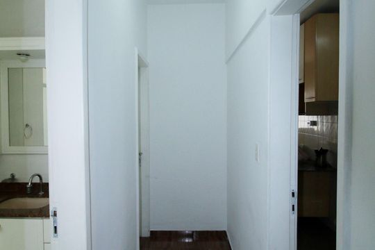 Sala - Corredor de apartamento à venda com 2 quartos, 85m² em Vista Alegre, Rio de Janeiro