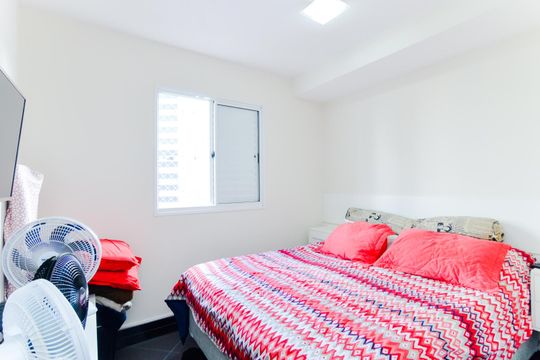 Quarto 1  de apartamento para alugar com 2 quartos, 50m² em Vila Augusta, Guarulhos