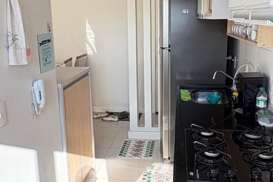 Cozinha de apartamento à venda com 2 quartos, 49m² em Irajá, Rio de Janeiro