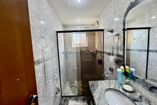 Apartamento à venda com 4 quartos, 180m² em Palmares, Belo Horizonte