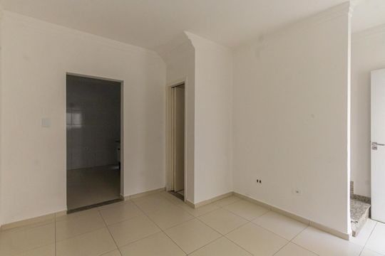 Casa de Condomínio para alugar com 3 quartos, 62m² em Vila Nova Savoia, São Paulo