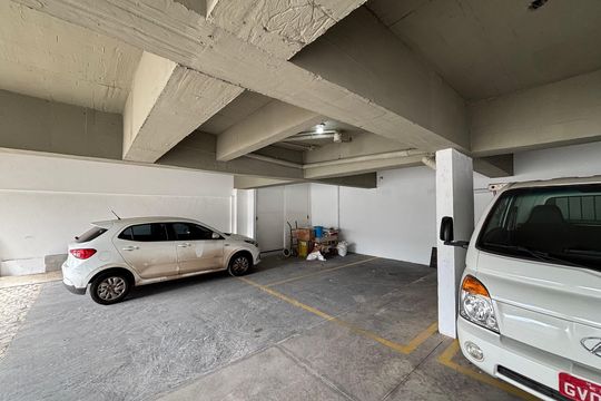 Garagem de apartamento para alugar com 4 quartos, 320m² em Castelo, Belo Horizonte