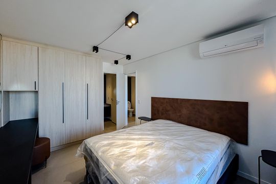 Quarto 1 - Suíte de apartamento para alugar com 2 quartos, 83m² em Jardim Analia Franco, São Paulo