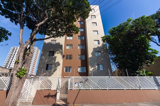 Fachada de apartamento à venda com 2 quartos, 68m² em Vila São José, Osasco