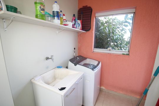 Área de Serviço de casa à venda com 3 quartos, 660m² em Vila Roque, São Paulo