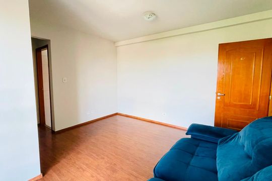 Sala de apartamento para alugar com 2 quartos, 50m² em Jardim Helena, Cotia