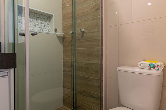 Banheiro Suíte de apartamento à venda com 2 quartos, 52m² em Chácara Cruzeiro do Sul, São Paulo
