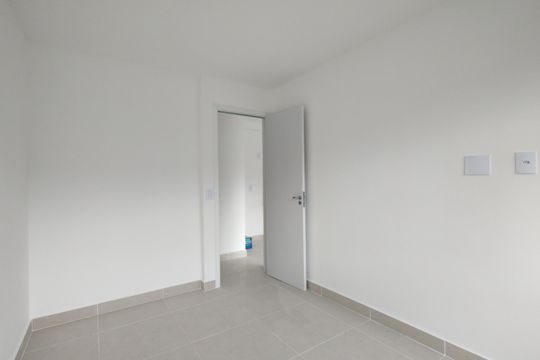 Quarto de apartamento para alugar com 1 quarto, 49m² em Taquara, Rio de Janeiro