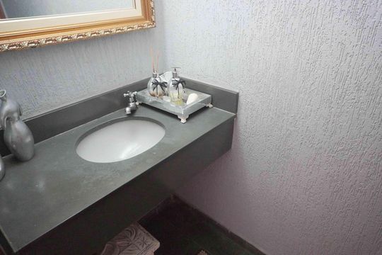 Lavabo de casa de condomínio para alugar com 4 quartos, 360m² em Residencial Quatro (alphaville), Santana de Parnaíba