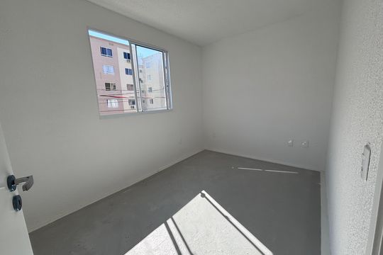 Quarto 1 de apartamento à venda com 2 quartos, 45m² em Vargem Pequena, Rio de Janeiro