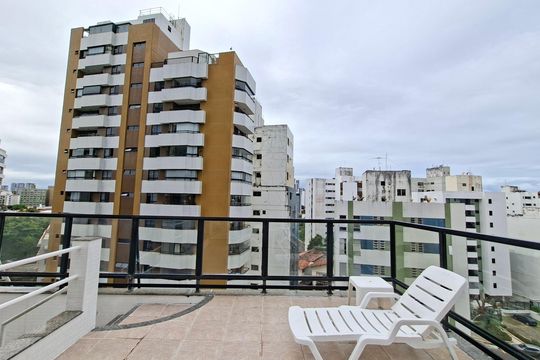 Área comum de apartamento para alugar com 1 quarto, 42m² em Itaigara, Salvador