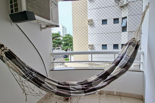Sala - varanda de apartamento para alugar com 1 quarto, 42m² em Itaigara, Salvador