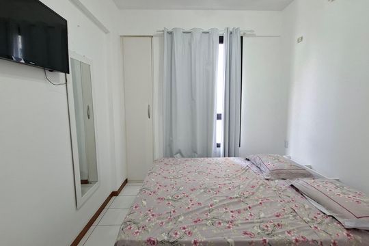 Quarto de apartamento para alugar com 1 quarto, 42m² em Itaigara, Salvador