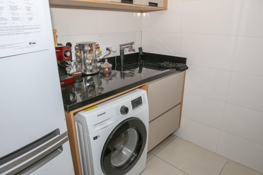 Sala e Cozinha de apartamento à venda com 2 quartos, 36m² em Vila Romana, São Paulo