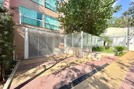 Fachada  de apartamento à venda com 1 quarto, 47m² em Santo Amaro, São Paulo