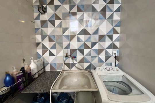 Área de Serviço de casa à venda com 2 quartos, 90m² em Serrano, Belo Horizonte