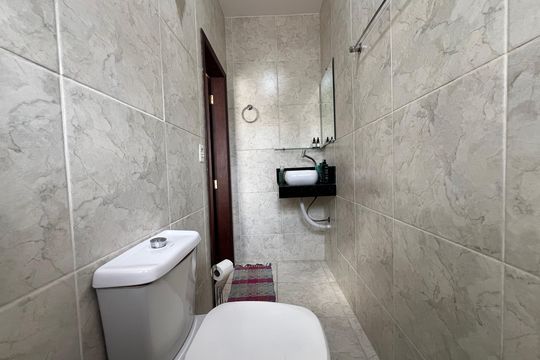 Banheiro da Suíte de casa à venda com 2 quartos, 90m² em Serrano, Belo Horizonte