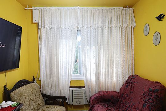 Sala de apartamento à venda com 2 quartos, 58m² em Jardim Dona Leopoldina, Porto Alegre