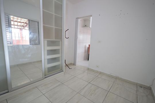 Quarto 1 de casa para alugar com 1 quarto, 50m² em Jardim Milena, Santo André