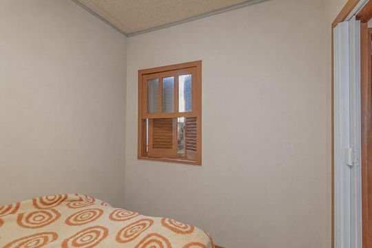 Quarto 2 de casa à venda com 4 quartos, 220m² em Niterói, Canoas