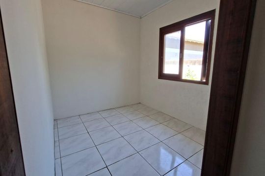Casa de Condomínio para alugar com 2 quartos, 50m² em Parque Granja Esperanca, Cachoeirinha